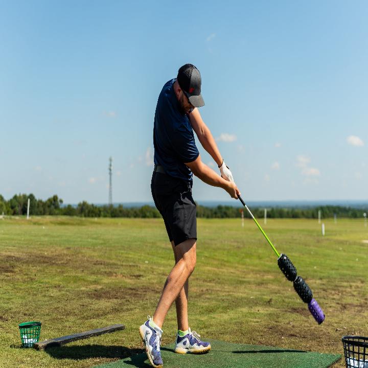 Aero-Whip flexible shaft tempo and swing speed trainer for golf and baseball warm-up drills